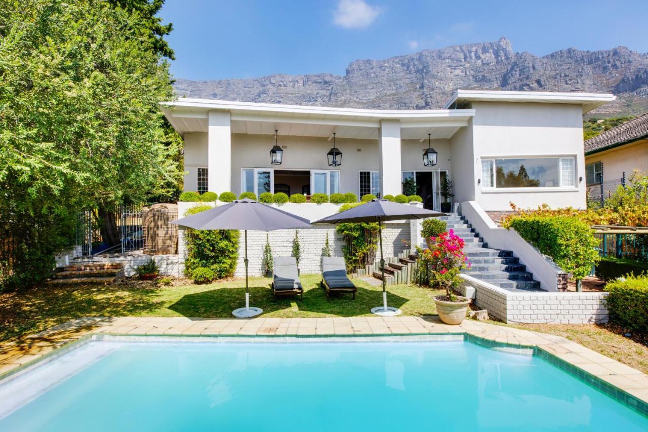 Villa Backup Powered Table Mountain Family Retreat